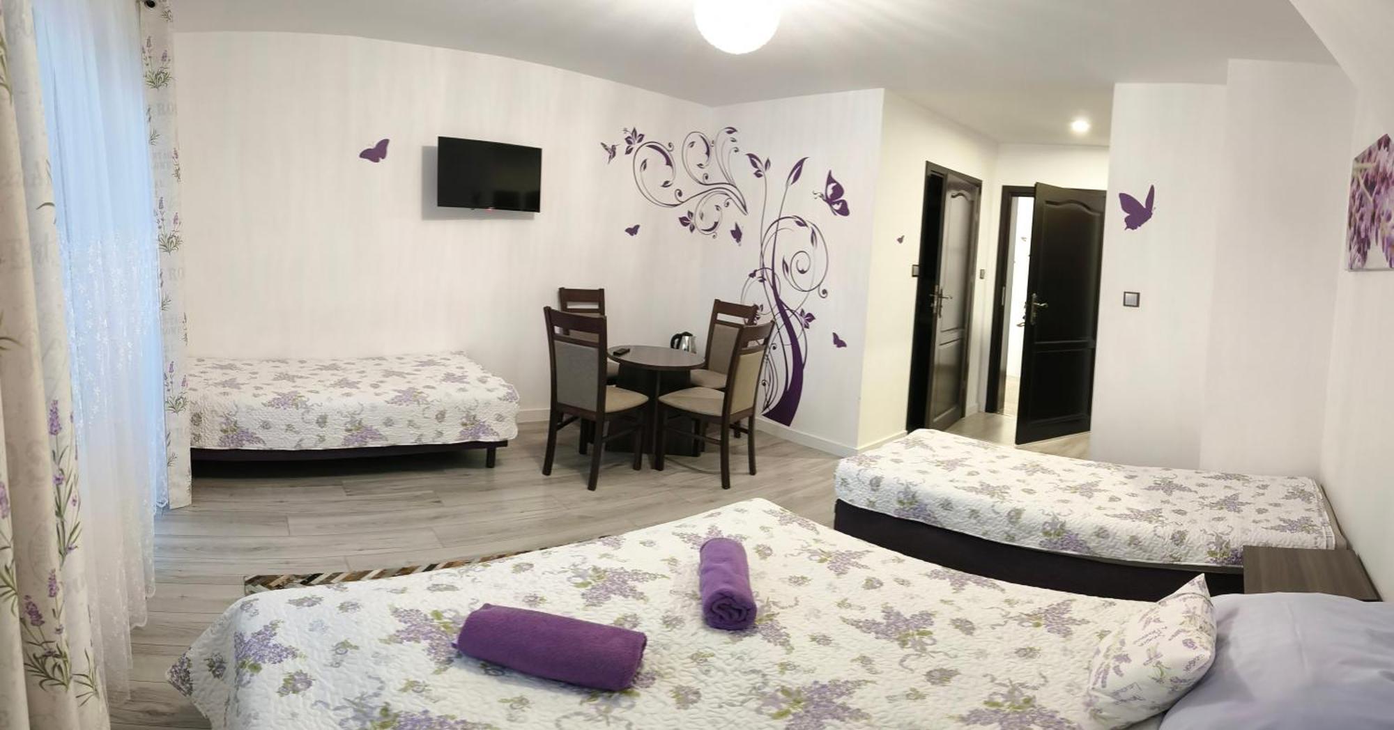 ビャウカ Lawenda Bed & Breakfast エクステリア 写真